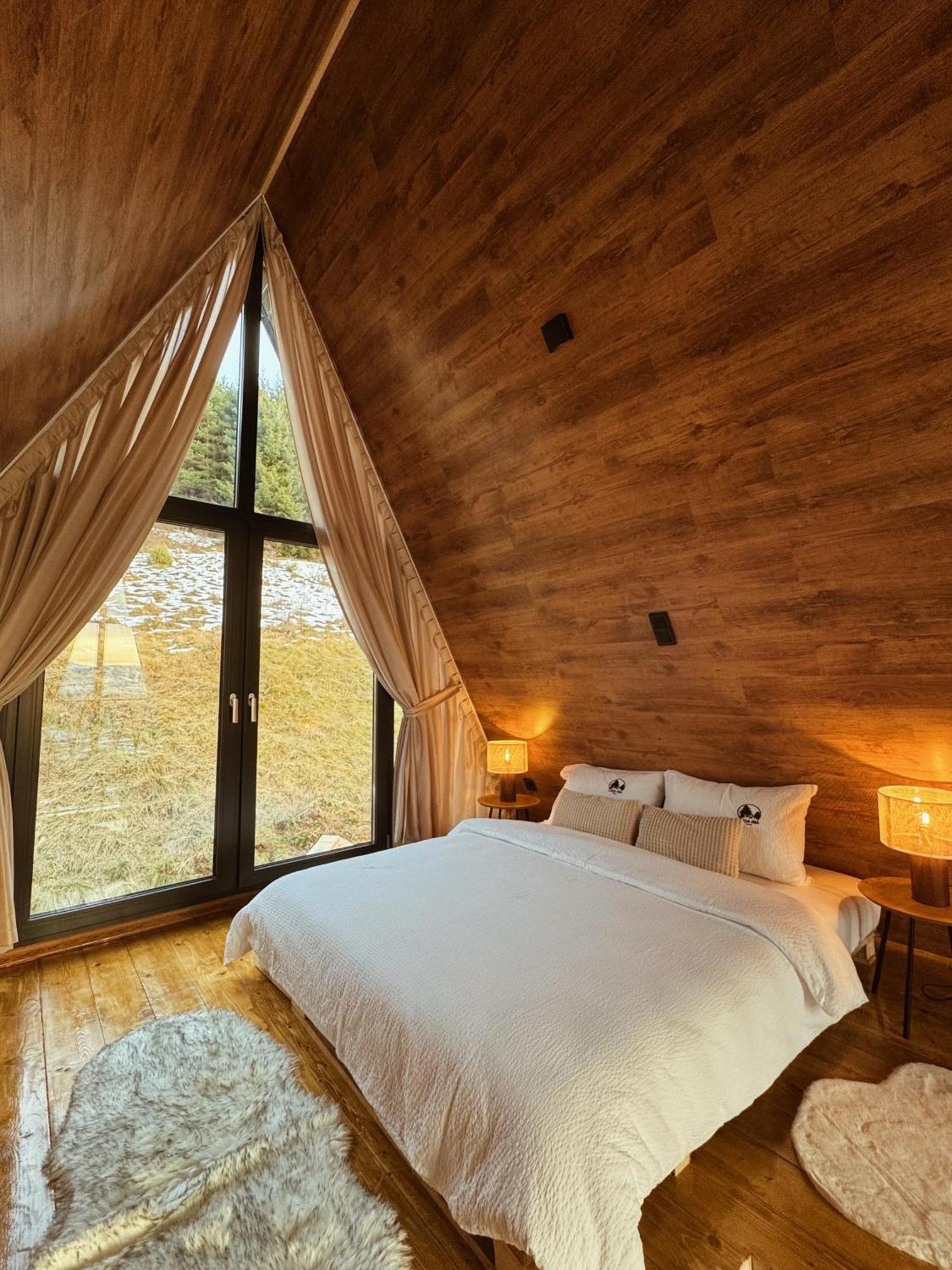 Casa Mia Resort คูเปรส ภายนอก รูปภาพ